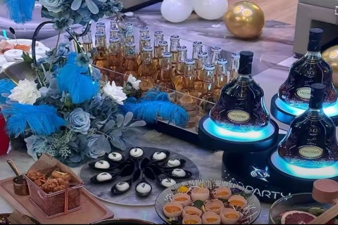 玉溪夜场绽放梦想舞台,诚邀有志青年共创精彩未来